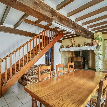 Charmante En Pleine Campagne De Avec Piscine Privee Courrensan