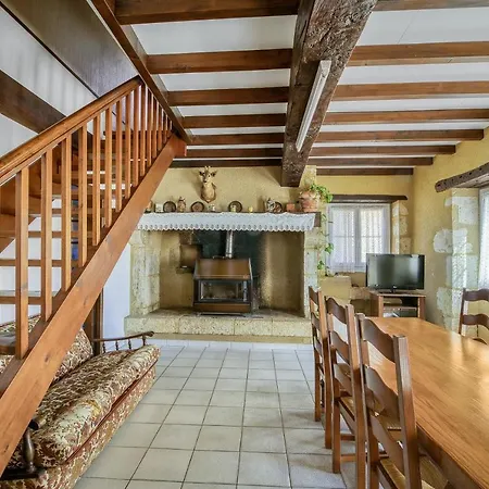 Charmante En Pleine Campagne De Avec Piscine Privee