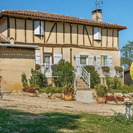 Charmante En Pleine Campagne De Avec Piscine Privee