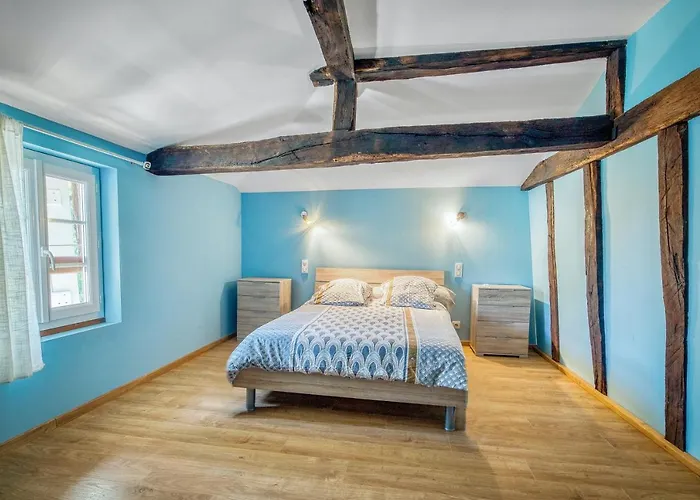 Charmante En Pleine Campagne De Avec Piscine Privee فيلة